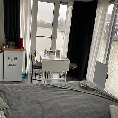 Bed & Breakfast 'T Westergouwertje Gouda Exteriör bild